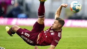 COVID-19 afectează şi sportivii, în ciuda condiţiei fizice. Joshua Kimmich regretă că nu s-a vaccinat mai devreme. Jucătorul are probleme cu plămânii