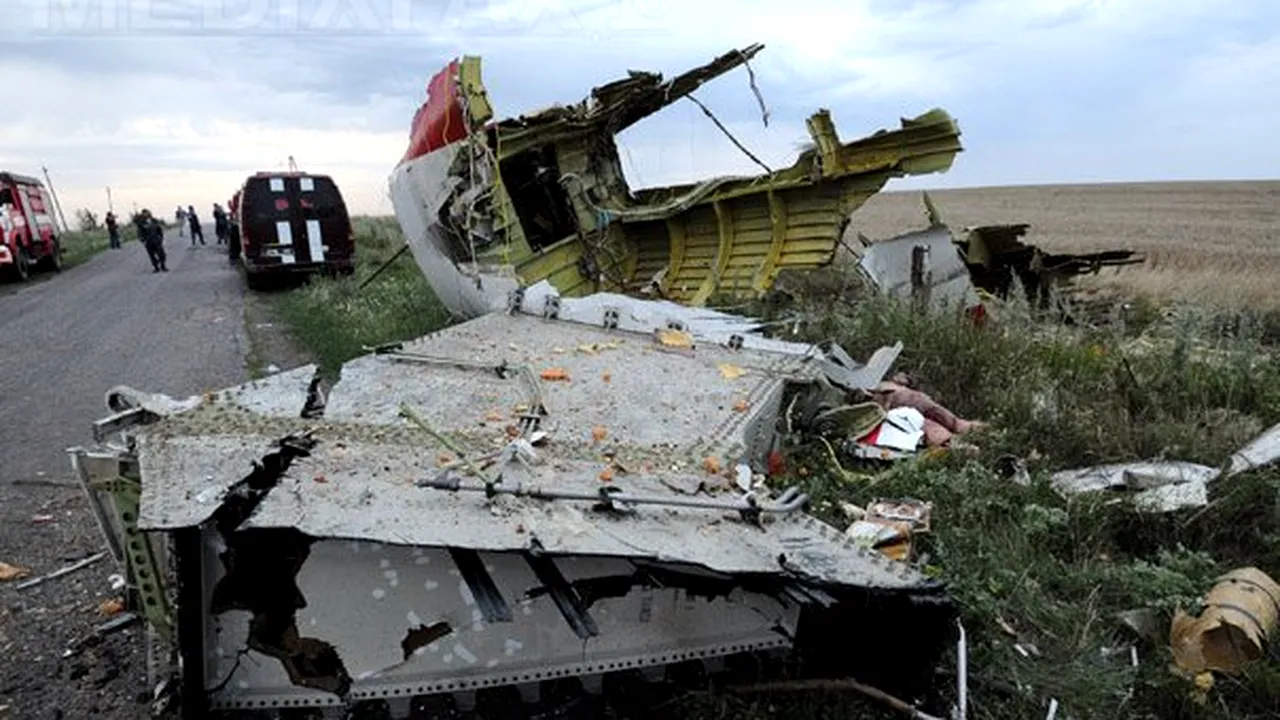 Experţi: Rusia a obţinut ilegal raportul privind cauzele prăbuşirii avionului malaysian în Ucraina