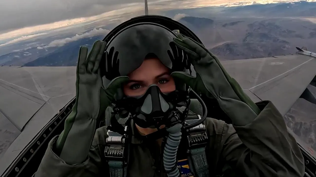 Madison Marsh a devenit Miss America la manşa unui avion de luptă F-16

