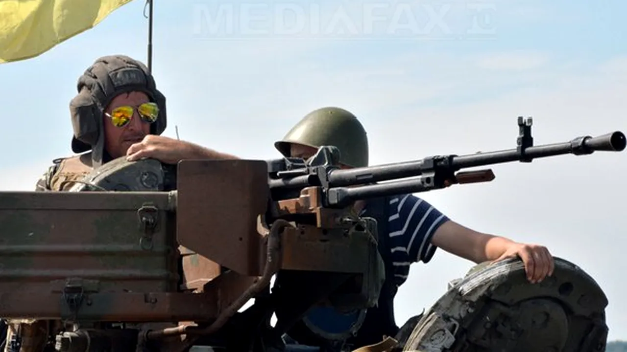 Noi CONFRUNTĂRI armate în estul Ucrainei: Şase militari au fost ucişi
