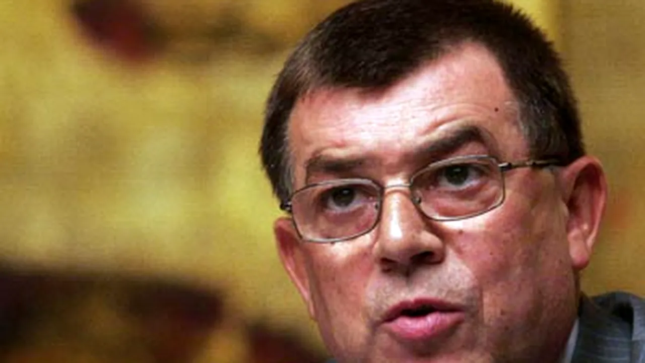 Stroe: Geoană vrea să o şteargă din CSAT