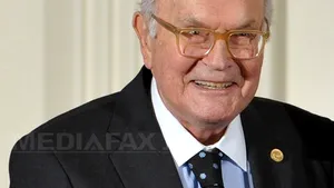 Inventatorul adezivului Super Glue a murit