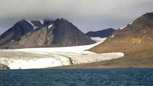 Carbonul îngheţat din solul arctic, o bombă cu efect întârziat