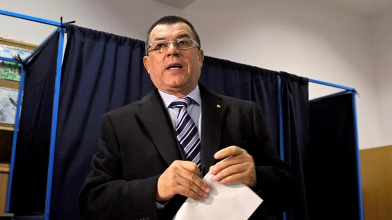 Radu Stroe: Am votat pentru ca politica bunului simţ să învingă politica nesimţită a Guvernului Boc