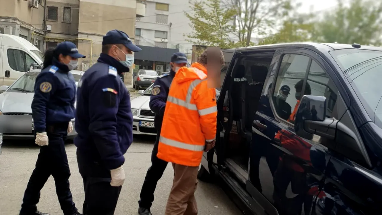 Un bărbat dat în urmărire naţională a fost prins la Bacău, pentru că nu purta mască de protecţie
