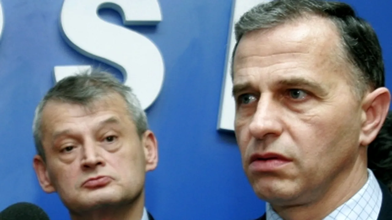 Oprescu: Mă aştept şi la atacuri din partea clicii lui Geoană
