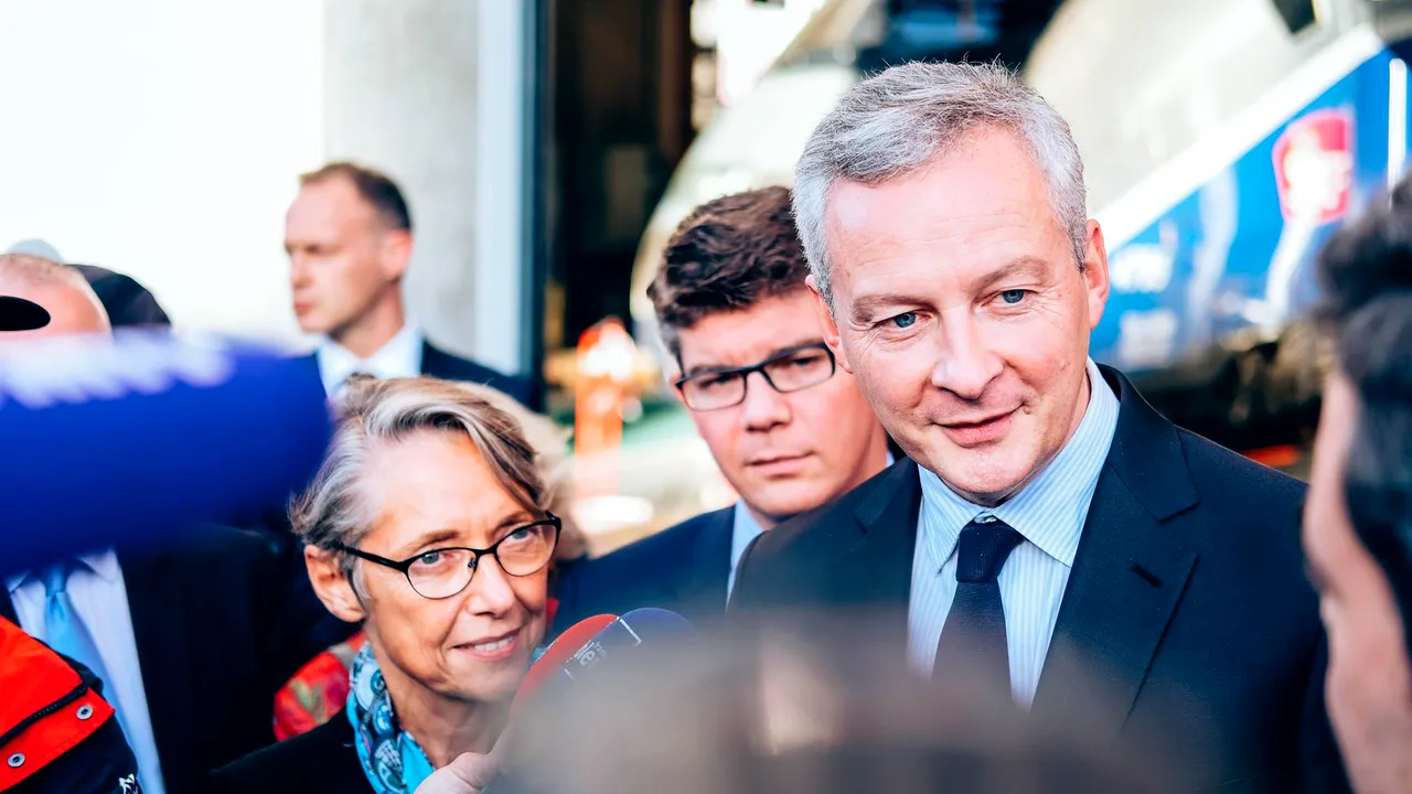 Ministrul francez al Economiei şi Finanţelor susţine aderarea rapidă a României la OCDE