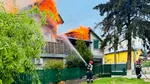 Incendiu puternic la o locuință din Băneasa. Pompierii au intervenit cu mai multe autospeciale