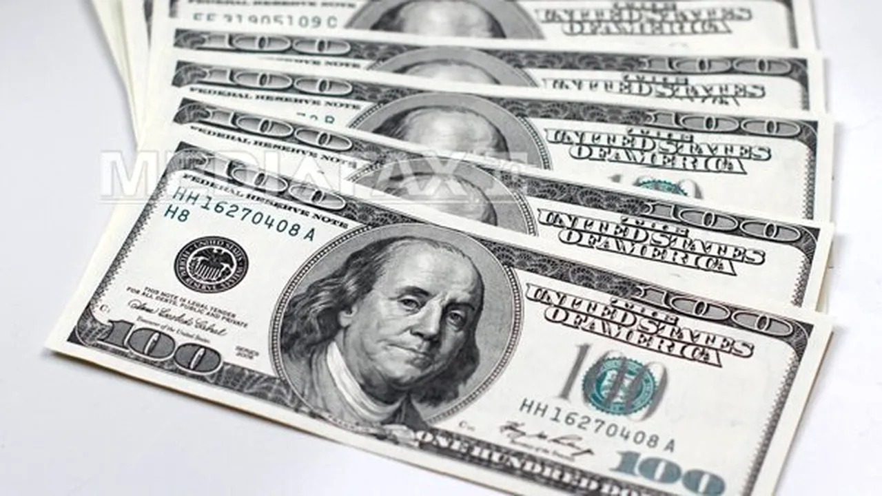 Barack Obama a mărit cu 25% salariul minim al câtorva sute de mii de americani 