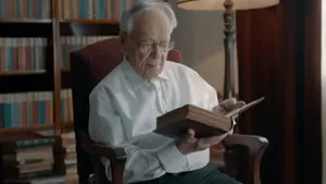 Ion Cristoiu: Ceea ce au făcut Emag şi Mihail Şora este o mare mizerie morală. Ni se prezintă o marfă sub o etichetă înşelătoare