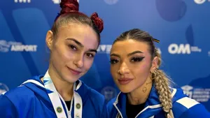 Succes românesc la Campionatele Europene de haltere: Mihaela Cambei cucerește trei medalii de aur