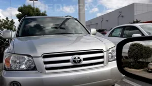 Care sunt cele mai rezistente maşini la gropile din România