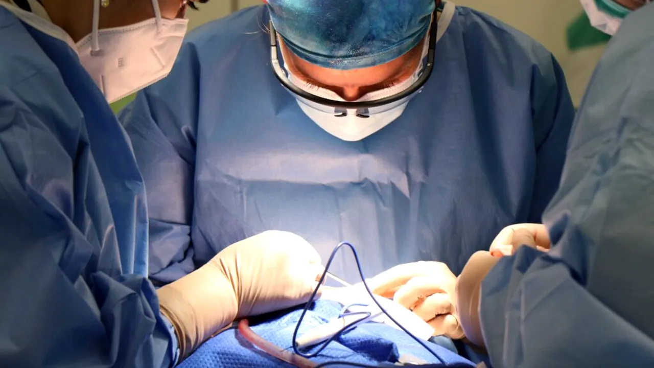 „M-ați salvat în ultima mea zi de viață”. Tânără de 28 de ani, transportată de urgență din Grecia în Italia pentru un transplant