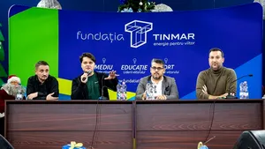 Fundaţia Tinmar acordă burse de merit în valoare de 500 € elevilor cu rezultate excepţionale