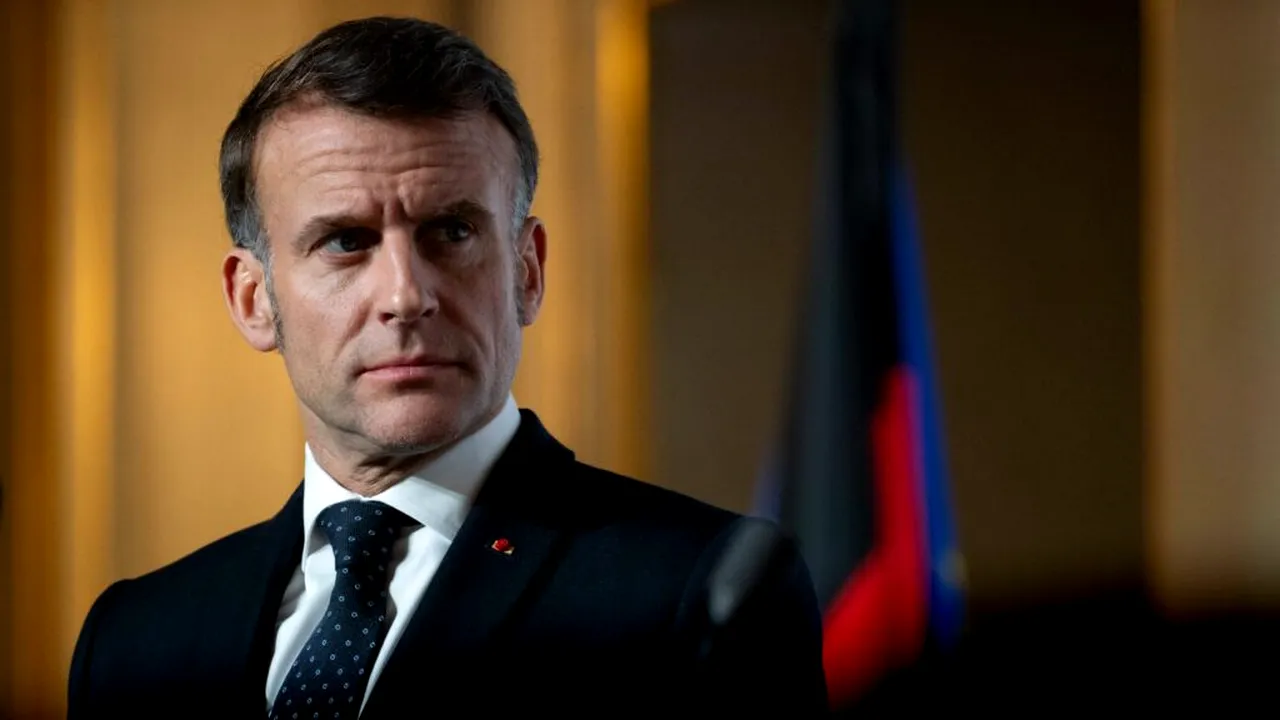 Macron convoacă o reuniune de urgență pentru a discuta despre Groenlanda și Iran