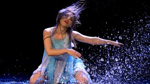 Dans în ploaie şi la bară, în promo-ul pentru al 11-lea sezon 