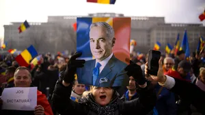 Jandarmeria: protest ilegal în zona CCR. Traficul e blocat pe Calea 13 Septembrie