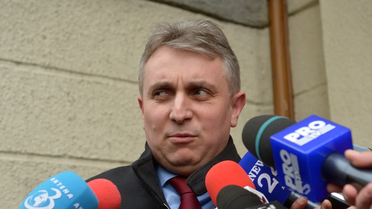 Ministrul Transporturilor: Protejarea gândacului de pe autostrada Râmnicu Vâlcea - Sibiu este „o falsă problemă”