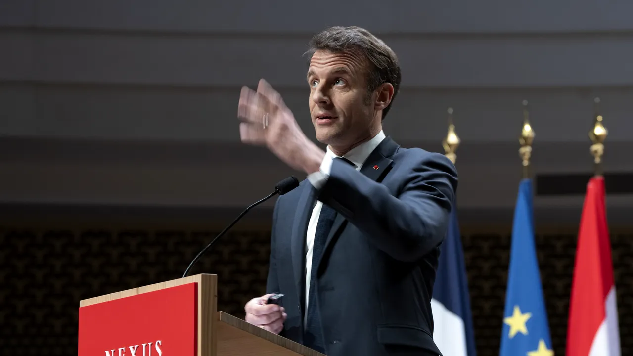 Emmanuel Macron sugerează protejarea intereselor Uniunii Europene în relaţia cu Statele Unite
