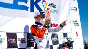 FOTO Javier Broască a devenit campionul Spaniei la karting la doar 9 ani. Cum şi-a descoperit talentul: „S-a urcat în kart, fără nicio indicaţie”