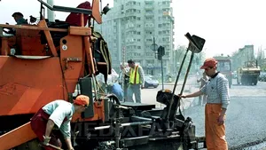 Câţi kilometri de drumuri naţionale au fost reabilitaţi în 2011 şi cât au costat reparaţiile