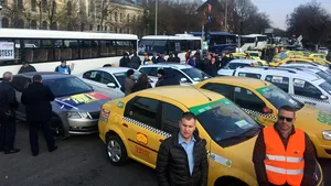 Piaţa Victoriei, eliberată de protestatarii din transporturi. Poliţiştii au ridicat restricţiile de circulaţie 