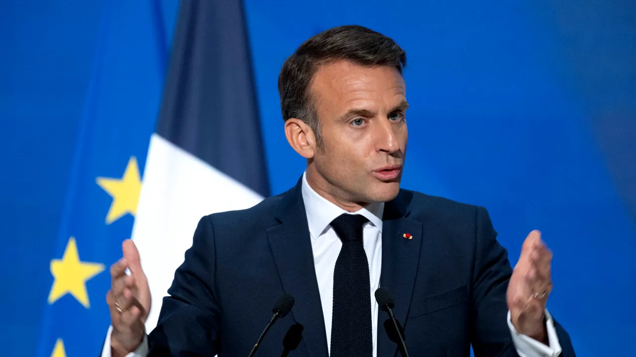 Macron: „Haideţi să dublăm bugetul european”. Preşedintele francez doreşte ca statele membre să îşi asume noi datorii comune şi să facă planuri de investiţii îndrăzneţe