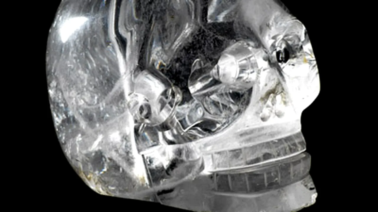 Craniile de cristal de la Londra şi Washington sunt falsuri