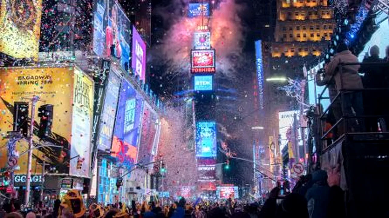 REVELION New York 2018: Peste un milion de oameni asistă la festivităţile de Anul Nou din Times Square