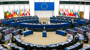 O româncă, membru în Comitetul consultativ al tinerilor pentru parteneriate internaţionale