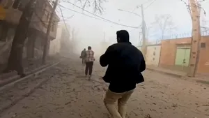 Sute de persoane fug din Iran prin Azerbaidjan din cauza războiului