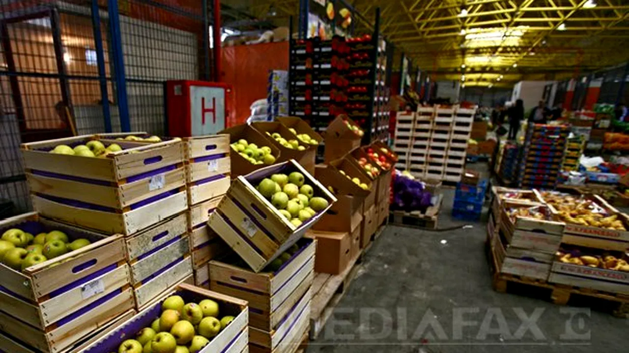 Amenzi de 121.000 lei, după raziile de joi la comercianţii de legume şi fructe de lângă Bucureşti