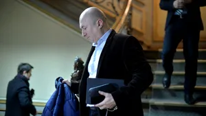 Codrin Ştefănescu, despre condamnarea la închisoare a lui Darius Vâlcov: O pedeapsă politică, nejustificată; suntem vânaţi