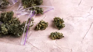 STUDIU. Dependenţa în timpul coronavirusului: când oamenii se confruntă cu situaţii dificile, folosesc canabis