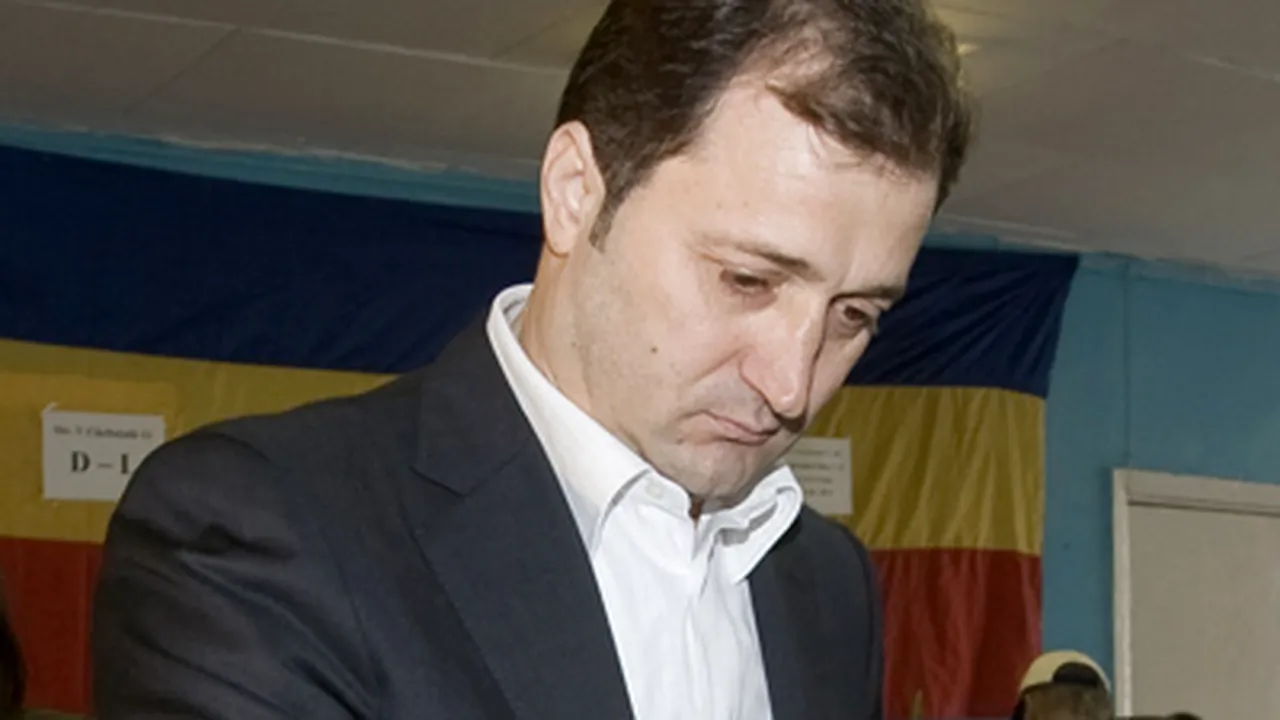 Guvernul de la Chişinău a abolit regimul de vize pentru români, în prima sa şedinţă