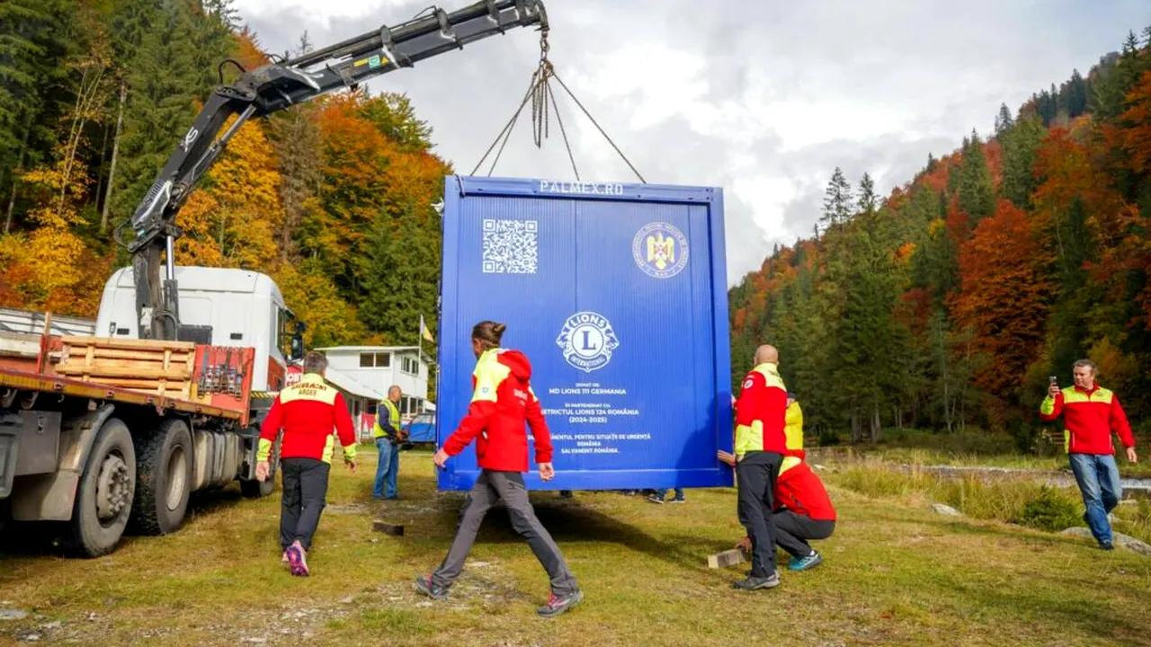 Două refugii montane vor fi instalate în Argeș, în Munții Făgăraș și pe Vârful Bătrâna | Turiștii vor avea acces pe bază de cod