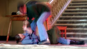 Un mureşan a fost reţinut de poliţie după ce a fost denunţat de o consăteană. Ce a făcut bărbatul