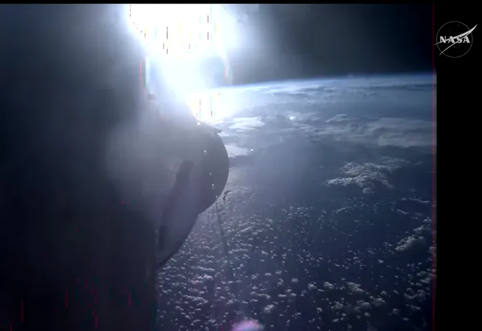 LIVE UPDATE Zborul rachetei Artemis II în jurul lunii: Racheta a fost lansată cu succes