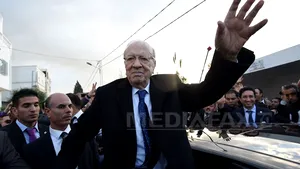 Beji Caid Essebsi revendică victoria în scrutinul prezidenţial din Tunisia