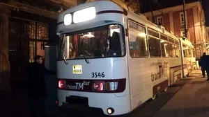 INEDIT: 20 de cupluri din Timişoara au luat cina într-un tramvai-restaurant, de Ziua Îndrăgostiţilor | VIDEO 