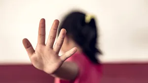 Una dintre fetele pe care a încercat să le violeze poliţistul din Sibiu, antrenor sportiv în timpul liber, este campioană naţională la box