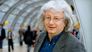 Scriitorul ungar Péter Esterházy a murit la vârsta de 66 de ani