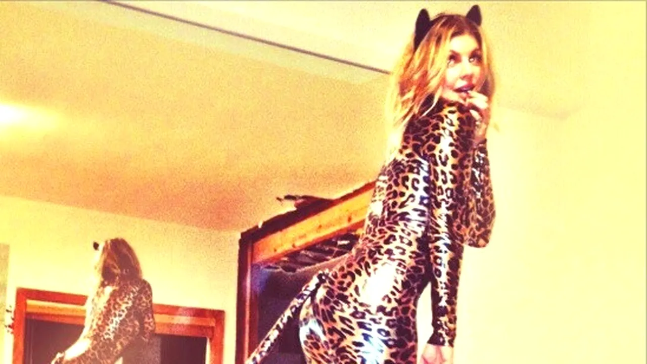 Fergie, apariţie senzaţională în costum de baie, la 41 de ani