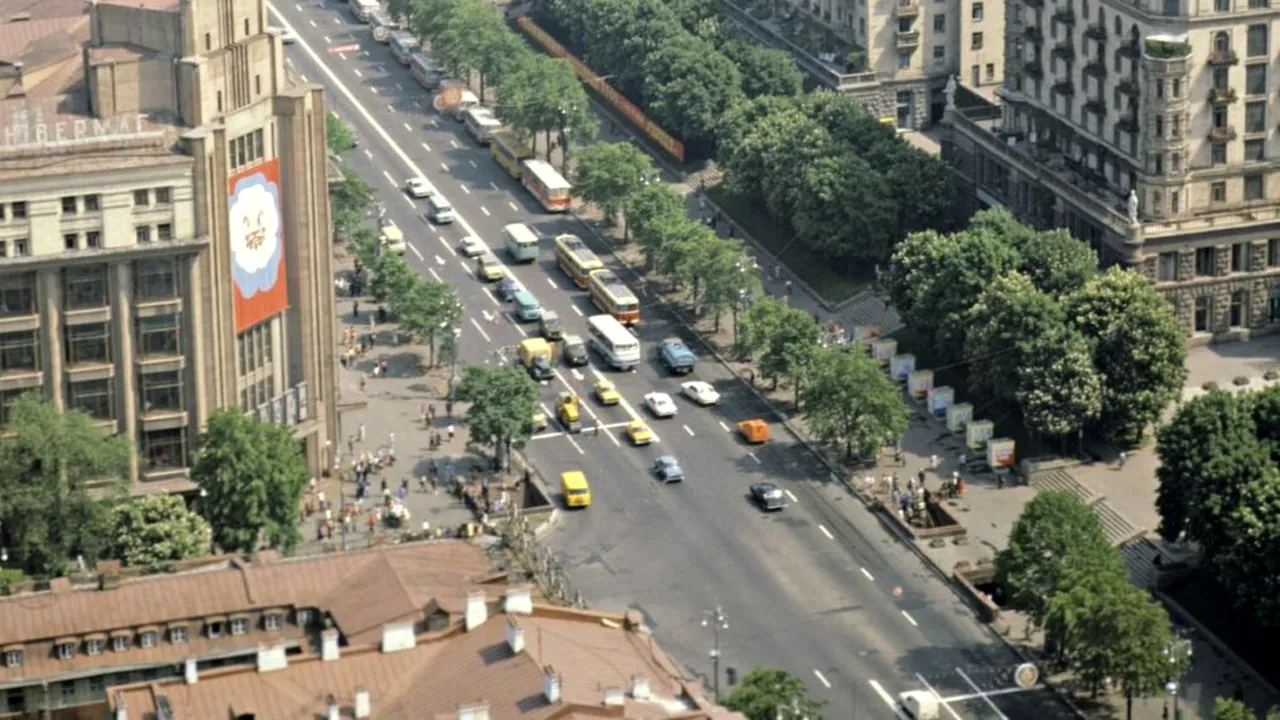 O rețea de licee fantomă a fost descoperită la Kiev. Schema oferea refugiu legal celor care voiau să scape de Legea Marțială