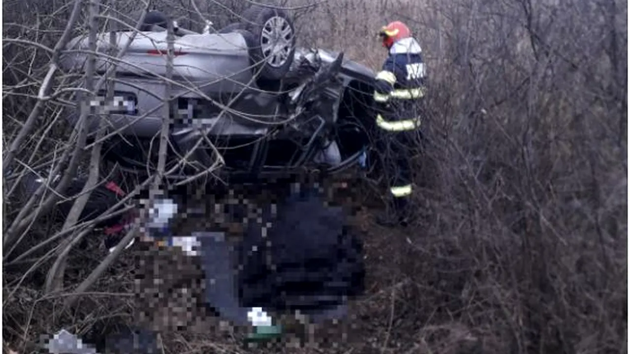 Accident grav pe Autostrada Vestului, în Timiş. O persoană a murit şi alte trei sunt rănite. FOTO

