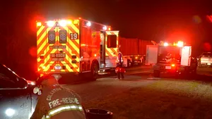 O femeie a reuşit să se salveze dintr-o situaţie dificilă, formând numărul de urgenţă cu degetele de la picioare. FOTO