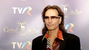 Steve Vai a primit Cerbul de Aur pentru întreaga activitate