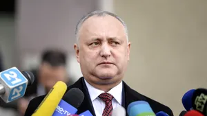 Criza politică din Republica Moldova. Igor Dodon, suspendat din funcţie, ar putea anula marţi decretele semnate de Pavel Filip, preşedintele interimar