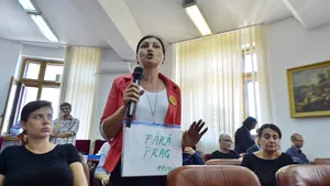 FOTO Societatea civilă cere ca pragul valoric al abuzului în serviciu să fie eliminat, iar infracţiunea, redefinită