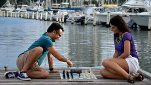 SPECIAL | Când nebunul capturează regina. Ce poveste! Românca Raluca Sgîrcea şi spaniolul Renier Castellanos, maeştrii internaţionali uniţi de sportul minţii